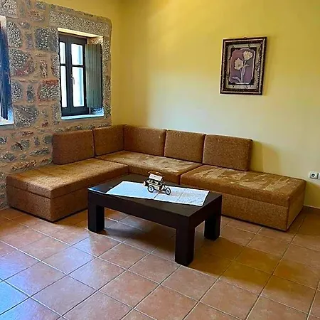 Onar Mani Hotel Koita